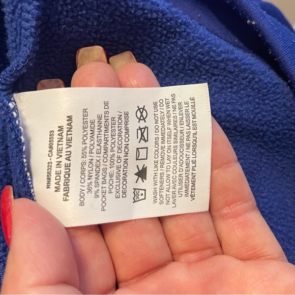 Nike Ladies Hoodie; Nylon, Polyester/ Spandex blend - Picture 5 of 5